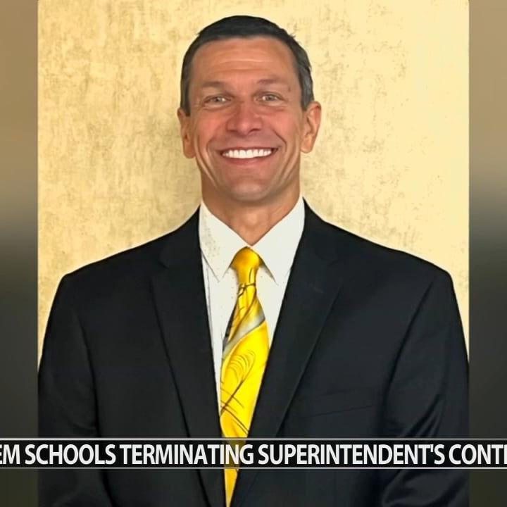 Southern Indiana superintendent says he doesn’t know why he’s being fired